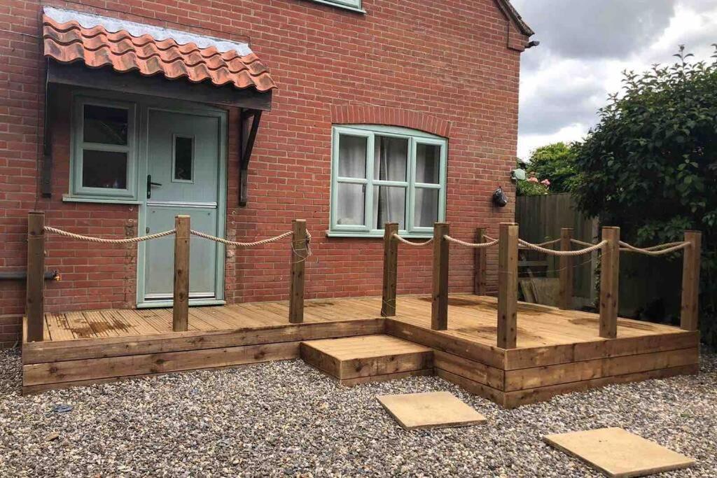 Villa Ramblers Retreat Saxthorpe Esterno foto